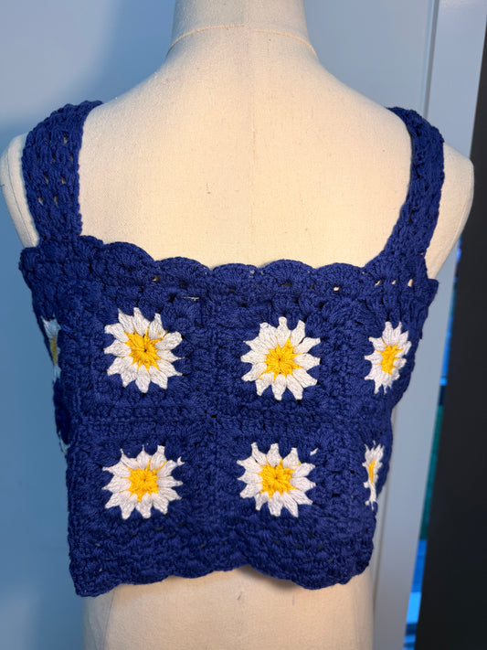 🌼 Daisy Bloom Crochet Crop Top – Navy